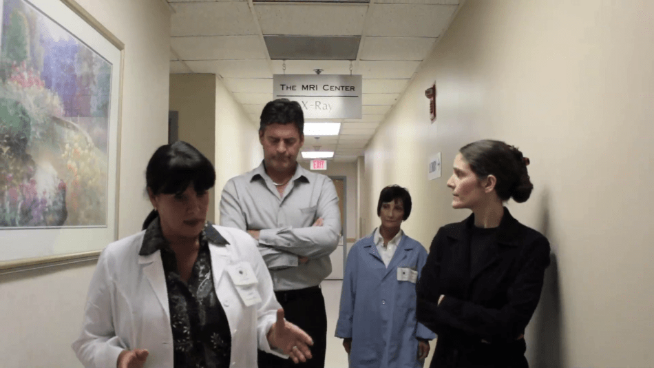 Dr. Pullman talking about the FVMRI procedure with Henri and Margaret.