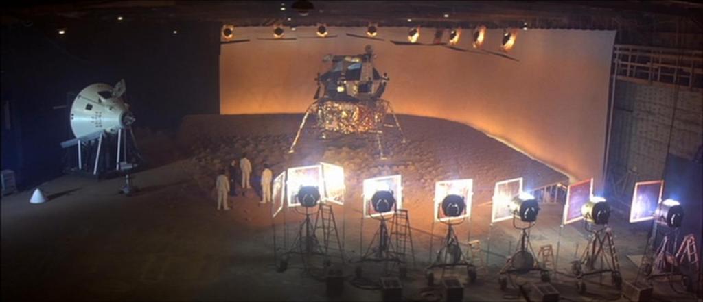 Capricorn One (1978).
